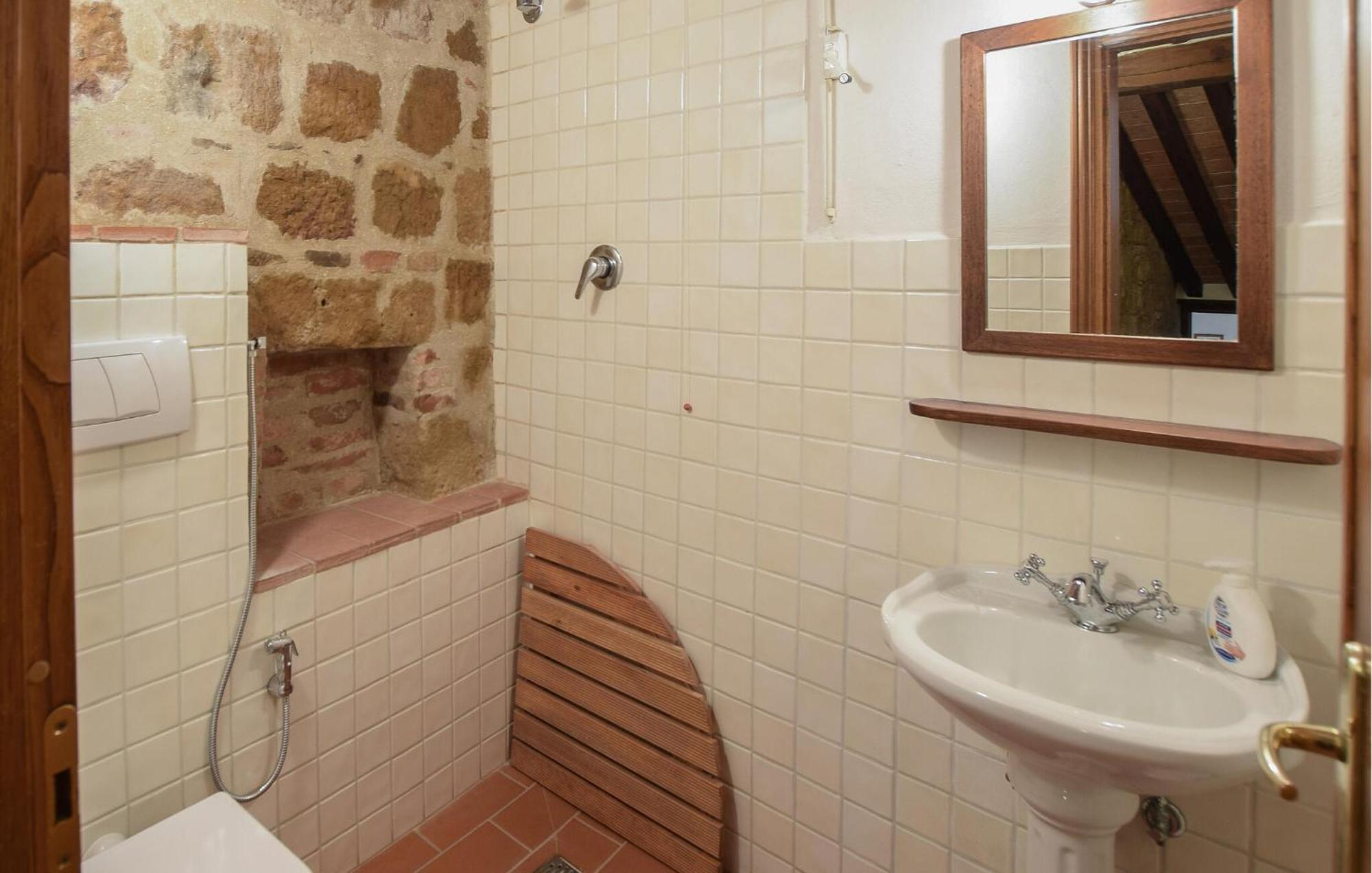 Cozy Apartment In Monticchiello With Wi-Fi Exterior foto