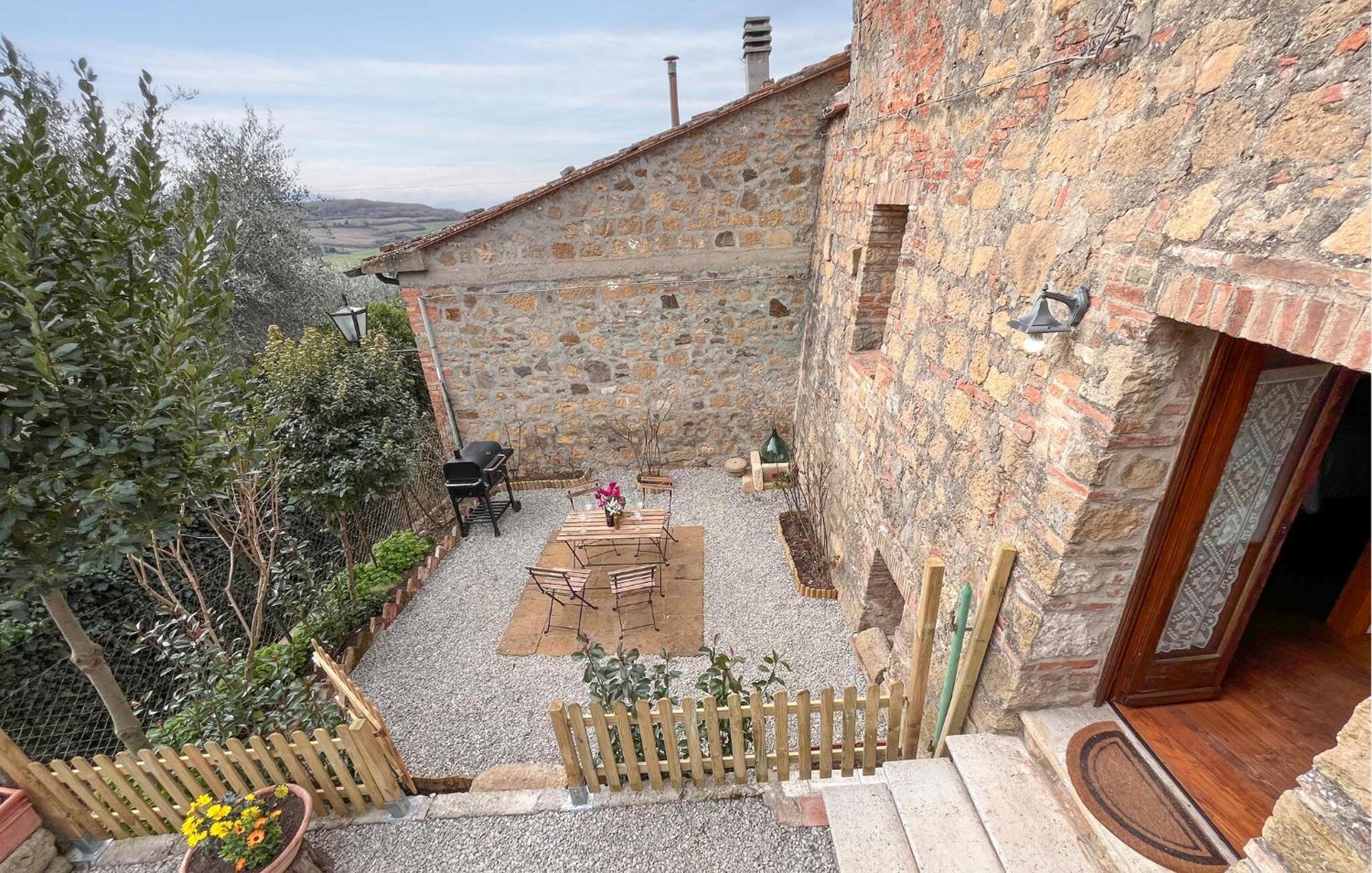 Cozy Apartment In Monticchiello With Wi-Fi Exterior foto